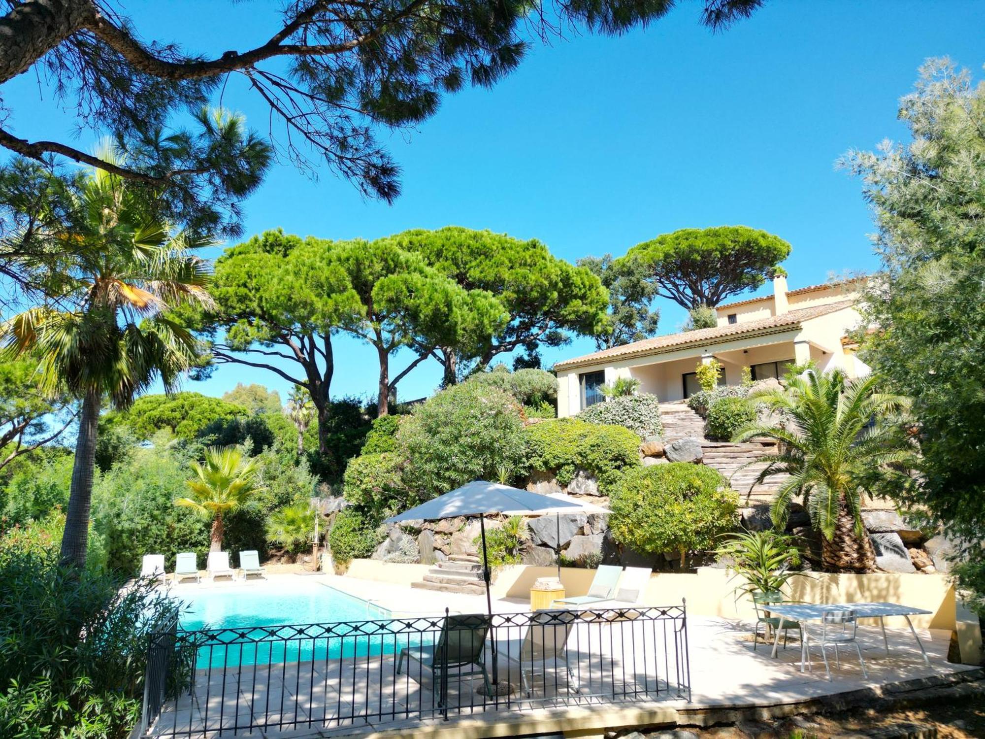 Villa Boca A Gigaro - Avec Vue Et Piscine Chauffee ラ・クロワ・ヴァルメ エクステリア 写真